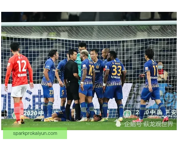 罗德里在英超对抗中表现稳健，逐渐适应高强度比赛节奏