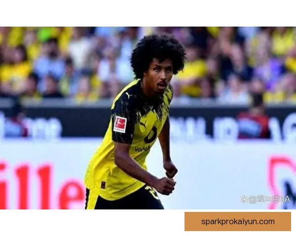 阿德耶米在近期比赛中对球队贡献显著，状态持续提升引发关注