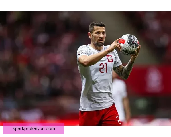 波兰华沙国家球场迎来新赛季，设施升级助力赛事氛围提升